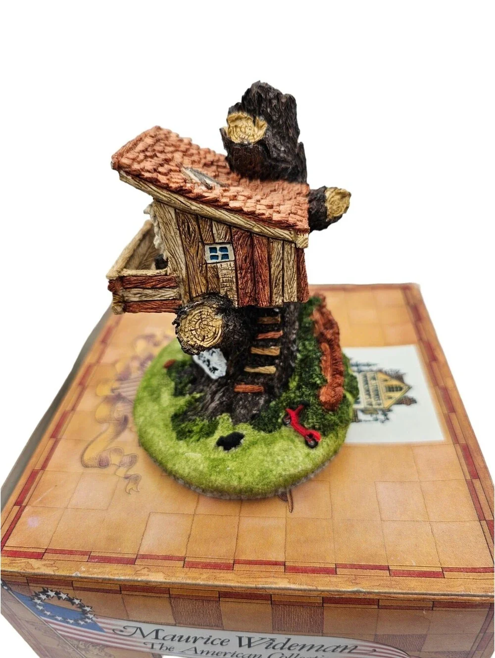 John Hine Tree House Figurine in Box AC-037 EUC Maurice Wideman